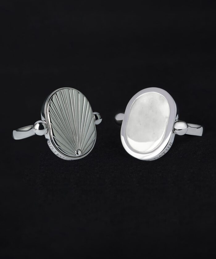 Кольцо-перевертыш Вращение судьбы серебро белый нефрит